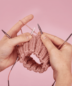 Addicrasytrio Unicorn 3 180 2 Addicrasytriounicorn Lace Metall Biegsames Nadelspiel Spielenadeln 3 Nadeln 30Cm Madeingermany Stimmung2 Rgb