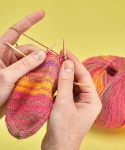 560 2 Addicrasytrio Bamboo Biegsames Nadelspiel Spielenadeln 3 Nadeln Bambus 24Cm Madeingermany Stimmung2 Rgb