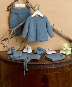 Strickset Raglanjacke Aus Merino 120 Von Lang Yarns 4 248 014 001 D1