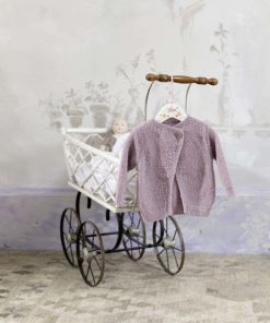 Strickset Jäckchen Aus Merino 400 Lace Von Lang Yarns 4 250 004 001 D1