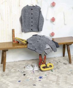 Strickset Jäckchen Aus Merino 400 Lace Von Lang Yarns 9 250 015 001 D4