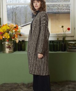 Strickset Mantel Aus Malou Light Von Lang Yarns 7 274 012 001 D3