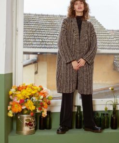 Strickset Mantel aus Malou Light von Lang Yarns