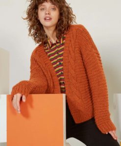 Strickset Kurze Jacke aus Malou Light von Lang Yarns