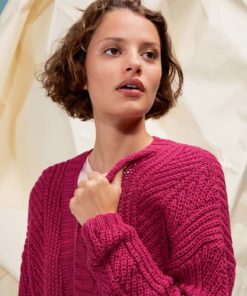 Strickset Jacke Aus Amira Light Von Lang Yarns 5 276 066 001 D1