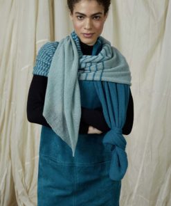 Strickset Schal Aus Cashmere Dreams Von Lang Yarns 7 901 032 008 D3