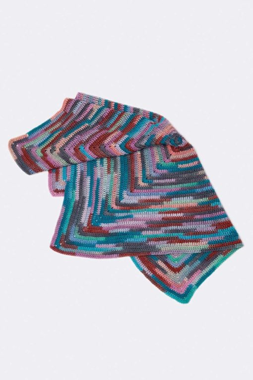 Strickset Decke Aus Merino 200 Bebe Color Von Lang Yarns