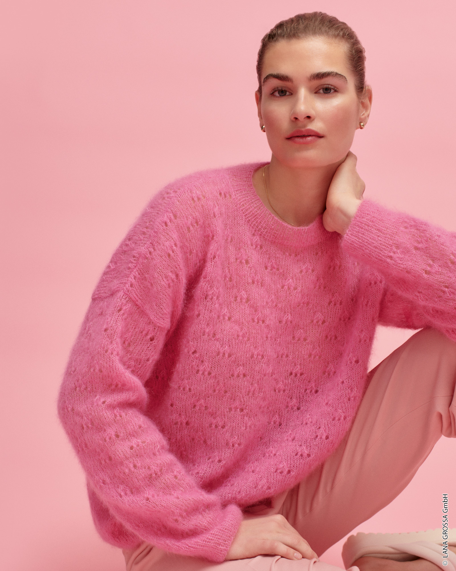 Strickset Flauschiger Ajourpulli Aus Silkhair Von Lana Grossa 1 Strickset Flauschiger Ajourpulli Aus Silkhair Von Lana Grossa