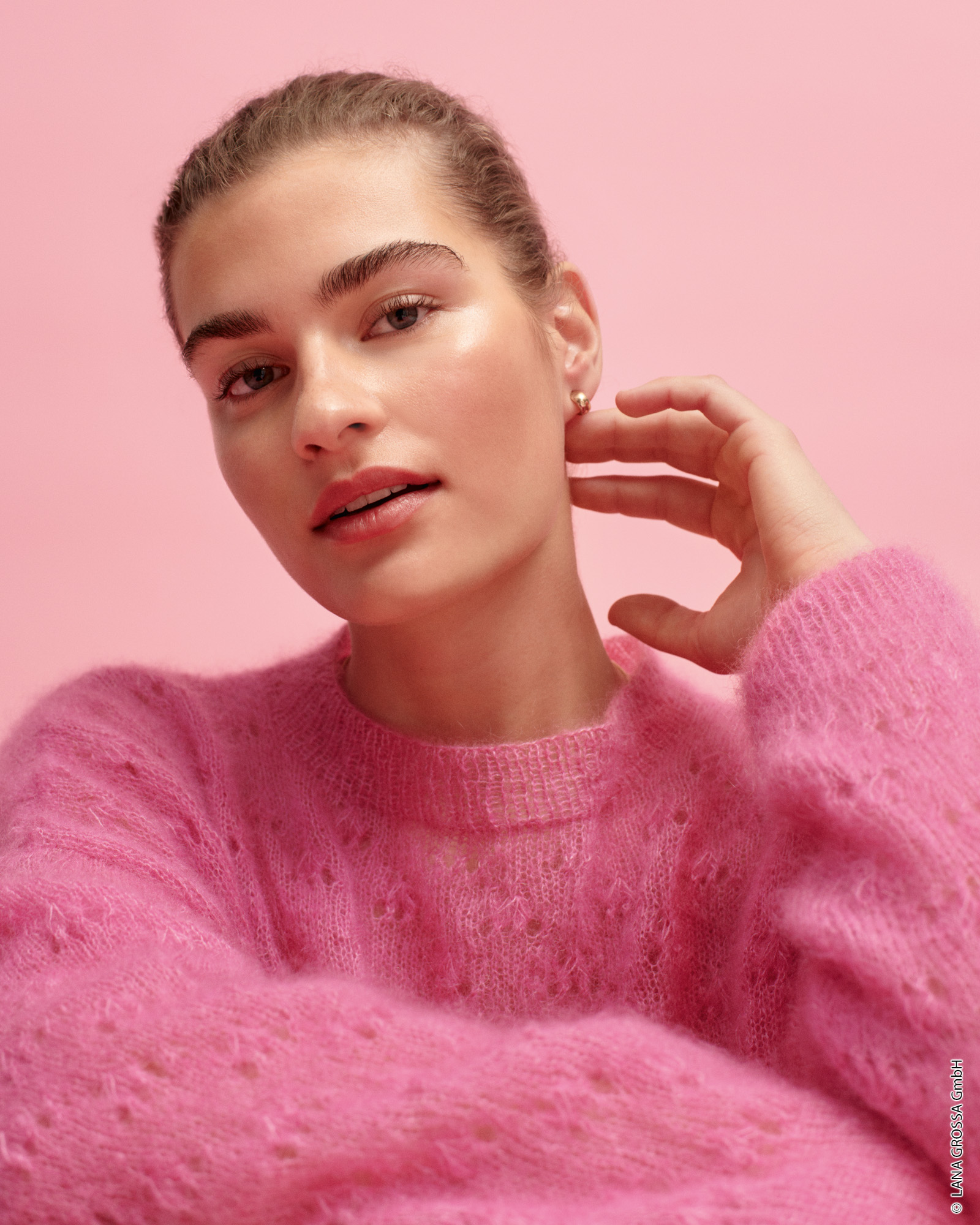 Strickset Flauschiger Ajourpulli Aus Silkhair Von Lana Grossa 3 Strickset Flauschiger Ajourpulli Aus Silkhair Von Lana Grossa – Bild 3