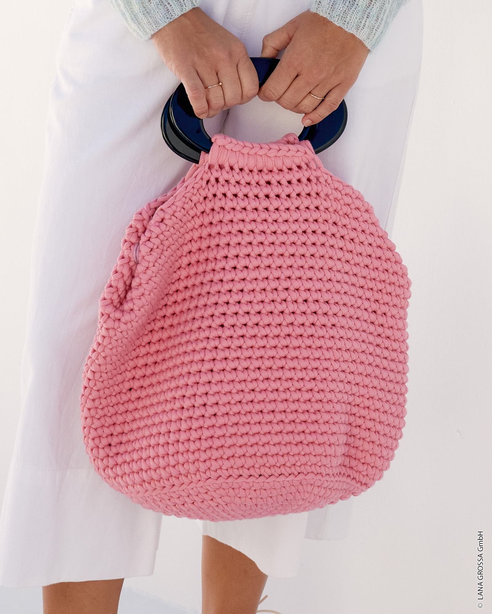 Strickset Häkeltasche Aus The Tube Von Lana Grossa 1 Strickset Häkeltasche Aus The Tube Von Lana Grossa