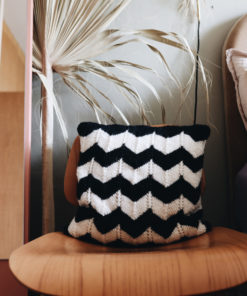 Kissenhülle Im Zackenlochmuster - Brigitte No. 2