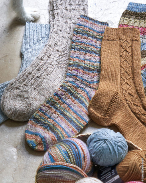 Strickset Socken Aus Zz_About Berlin Meilenweit 100 Yak Nature Von Lana Grossa