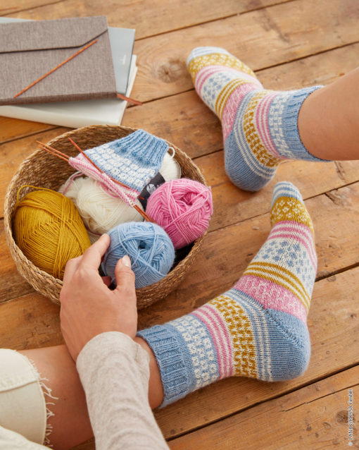 Strickset Socken Mit Jacquardmuster Aus Meilenweit 50 Von Lana Grossa