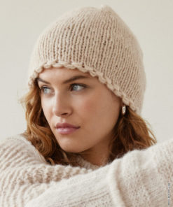 Strickset Mütze Mit Kreuzanschlag aus Ecopuno Chunky von Lana Grossa