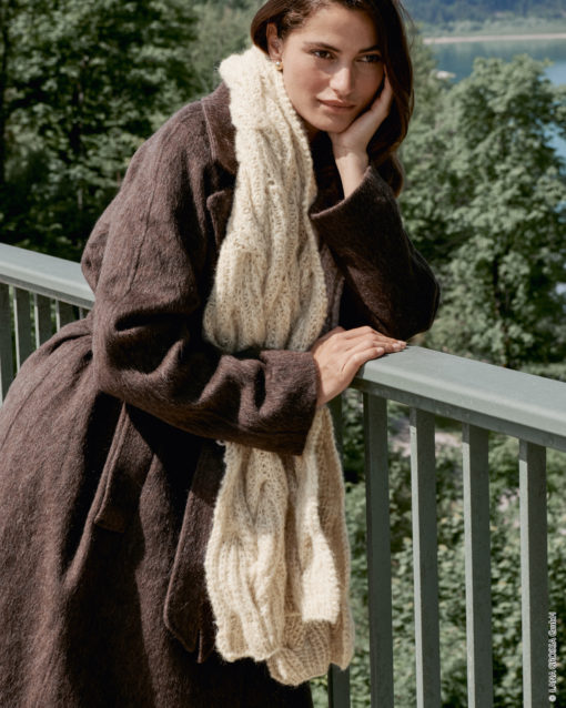 Strickset Schal Im Zopf-Patentmuster Aus Alpaca Air Von Lana Grossa