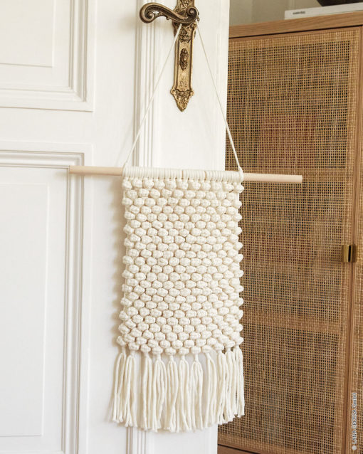 Strickset Wandschmuck Aus Makramee Mit Fransen Aus The Tube Von Lana Grossa