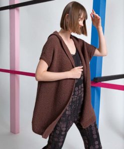 Strickset Weste Mit Kapuze Aus Amira Von Lang Yarns 6 280 013 001 D1