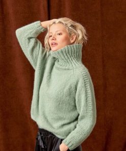 Home 85 Strickset Pullover Aus Malou Light Von Lang Yarns