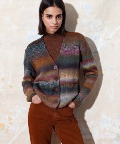 Strickset Jacke aus Magnolia von Lang Yarns