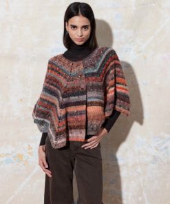 Strickset Capejacke gehäkelt aus Magnolia von Lang Yarns