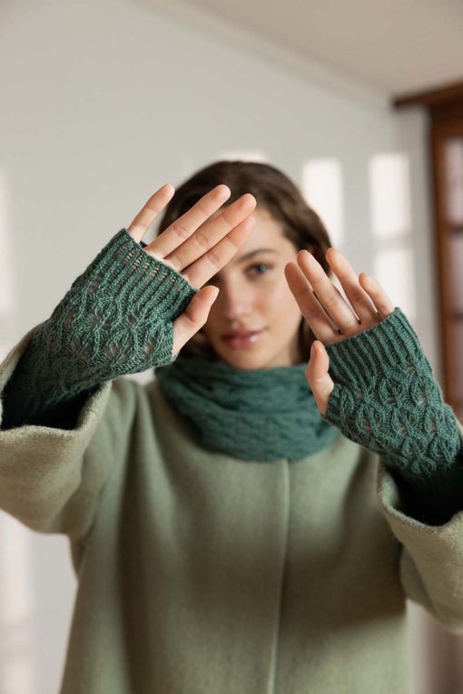 Strickset Fingerlose Handschuhe Aus Cashmere Lace Von Lang Yarns