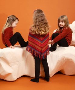 Strickset Poncho Mit Fransen Aus Atlantis Von Lang Yarns 6 901 066 002 D1