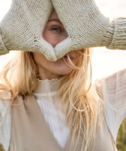 Strickset Fäustlinge Aus Natural Alpaca Pelo Von Lana Grossa 5 Hw2024 Nordic Knits 03 Lana Grossa 9410320 M2 Mf3