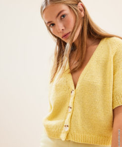 Strickset Raglanjacke Mit Hebemuster Aus Summer Softness Von Lana Grossa 5 Fs2025 Lookbook 18 Lana Grossa 9231018 M4 Mf3