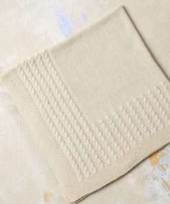 Strickset Babydecke aus Baby Cotton Naturally Colored von Lang Yarns