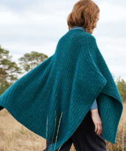 Strickset Poncho aus Cashmere 16 Fine und Natural Superkid Tweed von Lana Grossa