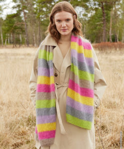 Strickset Schal Mit Streifen aus Silkhair von Lana Grossa