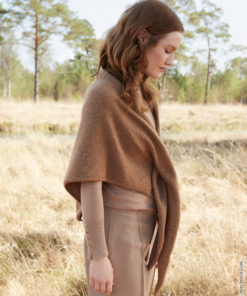 Strickset Dreieckstuch Mit Schlaufe aus Cashmere 16 Fine von Lana Grossa