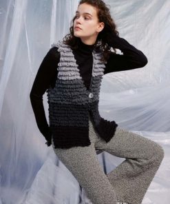 Strickset Gehäkelte Weste aus Carpe Diem von Lang Yarns