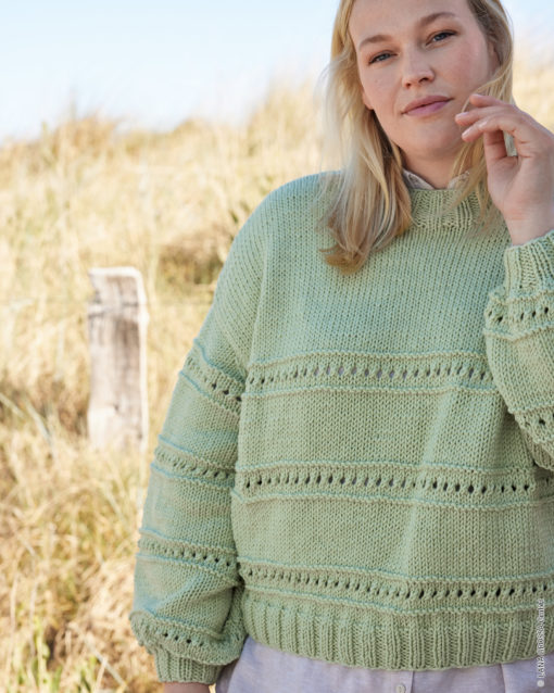 Strickset Oversize-Pullover Mit Lochstreifen-Muster Aus Cool Wool Superbig Uni Von Lana Grossa