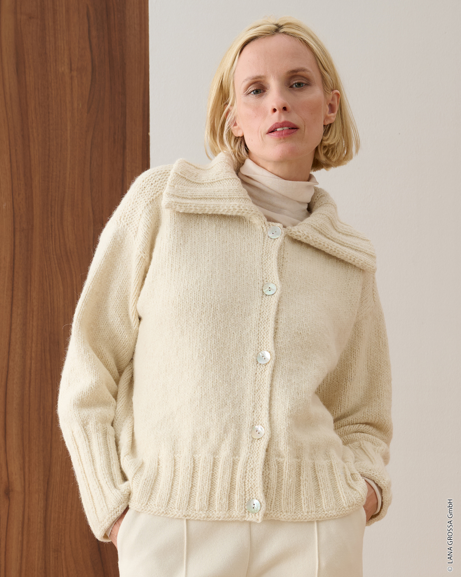 Strickset Jacke Mit Umlegekragen Aus Alta Moda Alpaca Von Lana Grossa 1 Strickset Jacke Mit Umlegekragen Aus Alta Moda Alpaca Von Lana Grossa