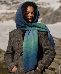 Strickset Kapuzenschal aus Gomitolo Versione von Lana Grossa