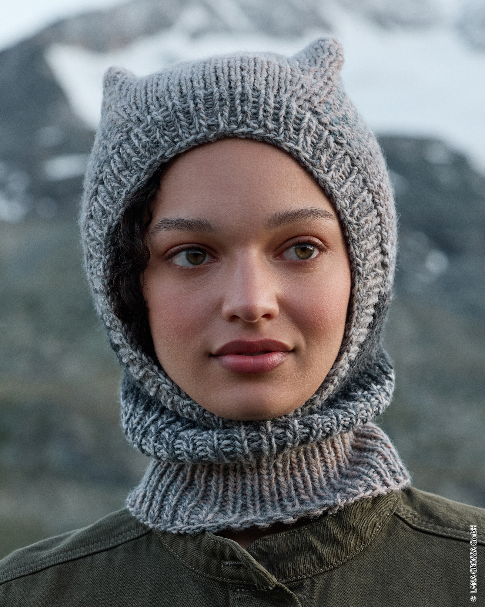 Strickset Balaklava Schalmütze Aus Gomitolo Fumo Von Lana Grossa 1 Strickset Balaklava Schalmütze Aus Gomitolo Fumo Von Lana Grossa