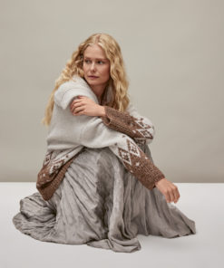 Strickset Jacke Mit Kragen aus Natural Alpaca Pelo und Glamour von Lana Grossa