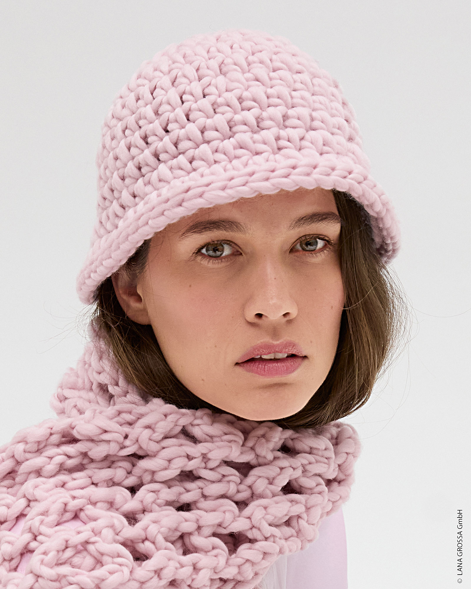 Strickset Häkel-Hut Aus Confetti Von Lana Grossa 1 Strickset Häkel-Hut Aus Confetti Von Lana Grossa