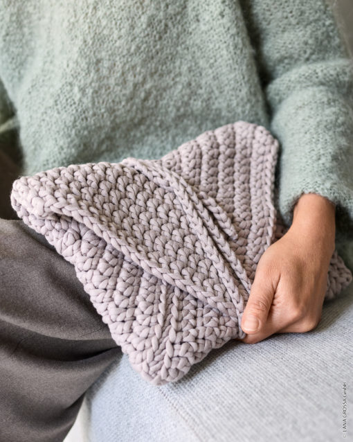 Strickset Tablet-Hülle Aus The Tube Von Lana Grossa