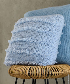 Strickset Kissenhülle In Festen Maschen aus Caramella von Lana Grossa