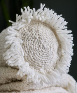 Strickset Nackenrolle Glatt Rechts Mit Fransen Aus Caramella Von Lana Grossa 5 Hw2025 Home 78 Lana Grossa 9410078 M40 Mf3