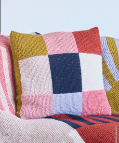 Strickset Kissenhülle Kraus Rechts Und Glatt Rechts Mit Intarsien aus Brigitte No. 2 von Lana Grossa