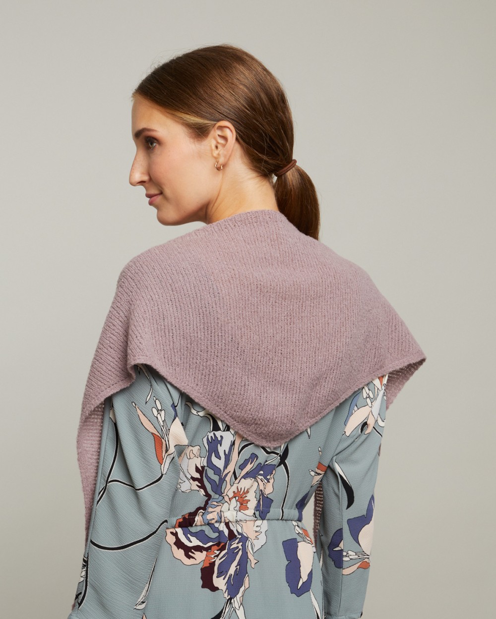 Strickset Tuch Ivy Aus Torino Von Lamana 3 Strickset Tuch Ivy Aus Torino Von Lamana – Bild 3