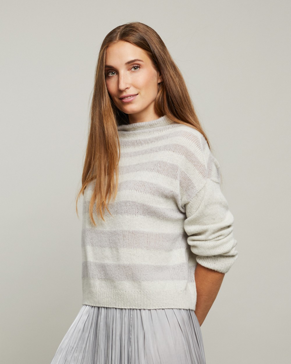 Strickset Pullover Esther Aus Como Cashmere Und Roma Von Lamana 3 Strickset Pullover Esther Aus Como Cashmere Und Roma Von Lamana – Bild 3