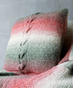 Strickset Kissenhülle aus Christmas Edition Gigante Lurex von Lana Grossa