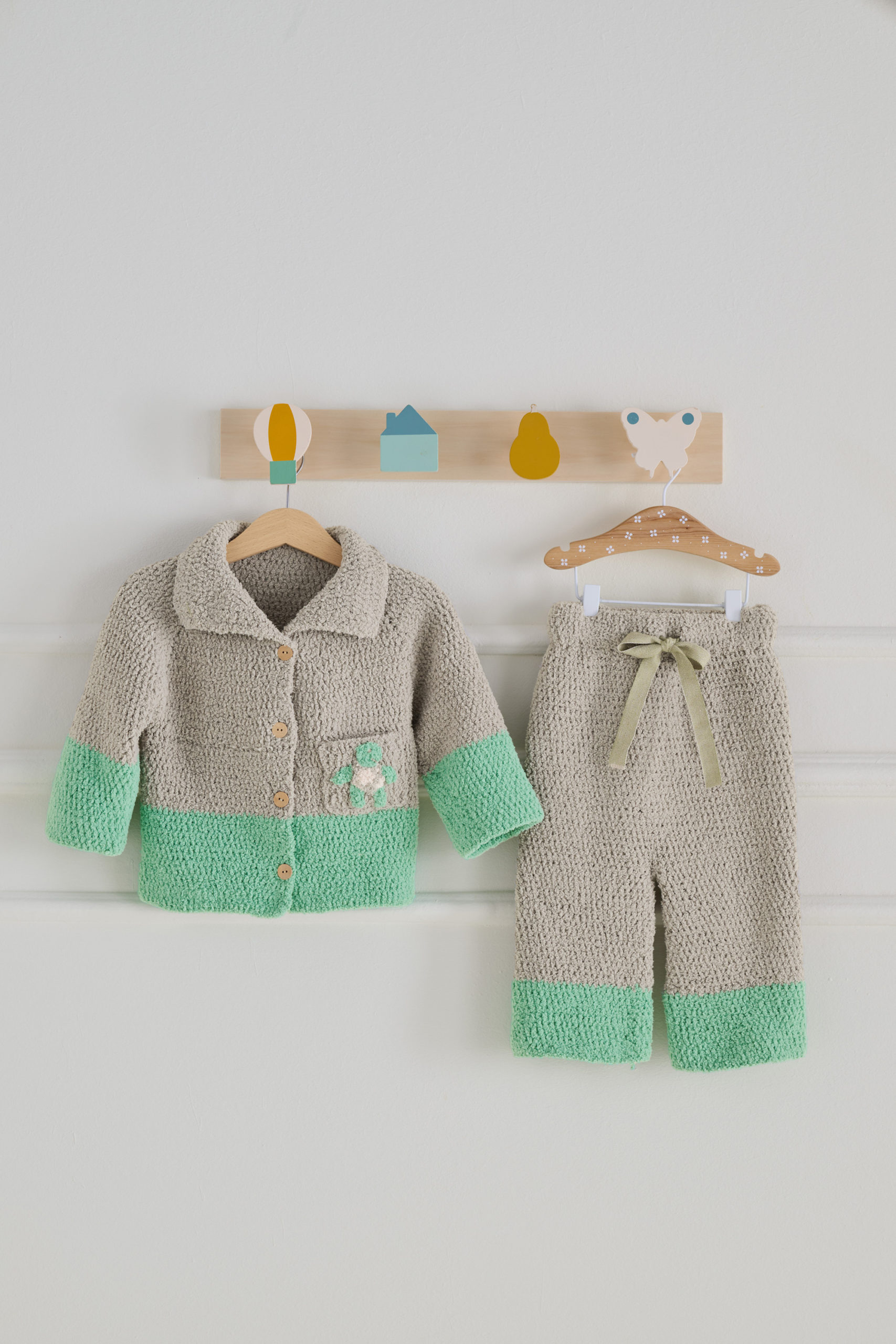 Strickset Hose Mit Schildkröte Aus Leggerissimo Von Lana Grossa 1 Strickset Hose Mit Schildkröte Aus Leggerissimo Von Lana Grossa