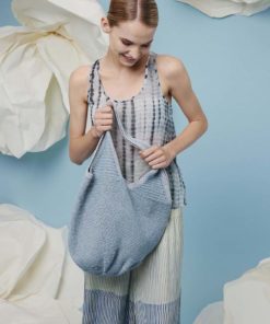 Strickset Tasche gehäkelt aus Crealino und Lamé Soft von Lang Yarns