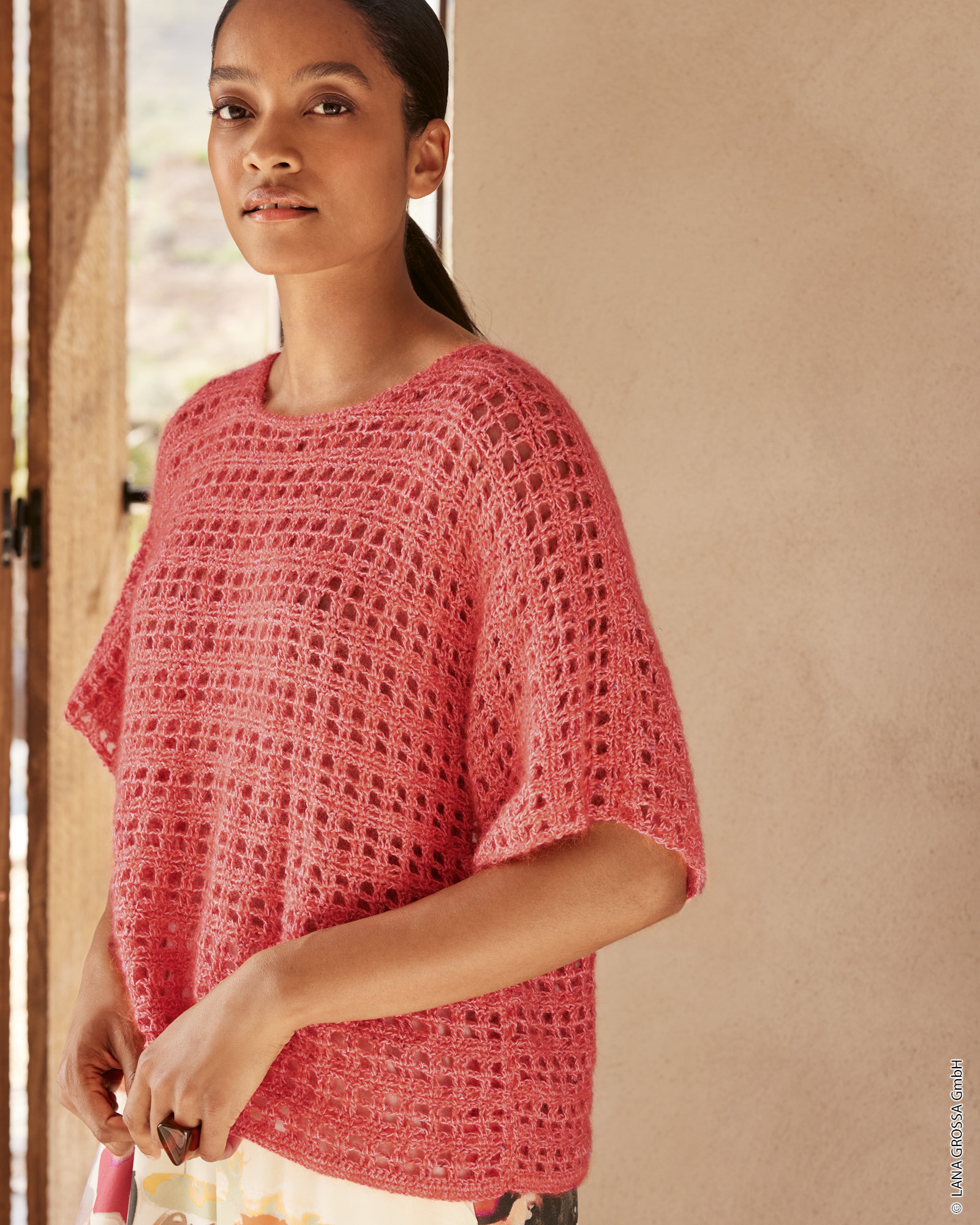 Strickset Häkelshirt Aus Filo Pailettes Und Natural Superkid Tweed Von Lana Grossa 1 Strickset Häkelshirt Aus Filo Pailettes Und Natural Superkid Tweed Von Lana Grossa