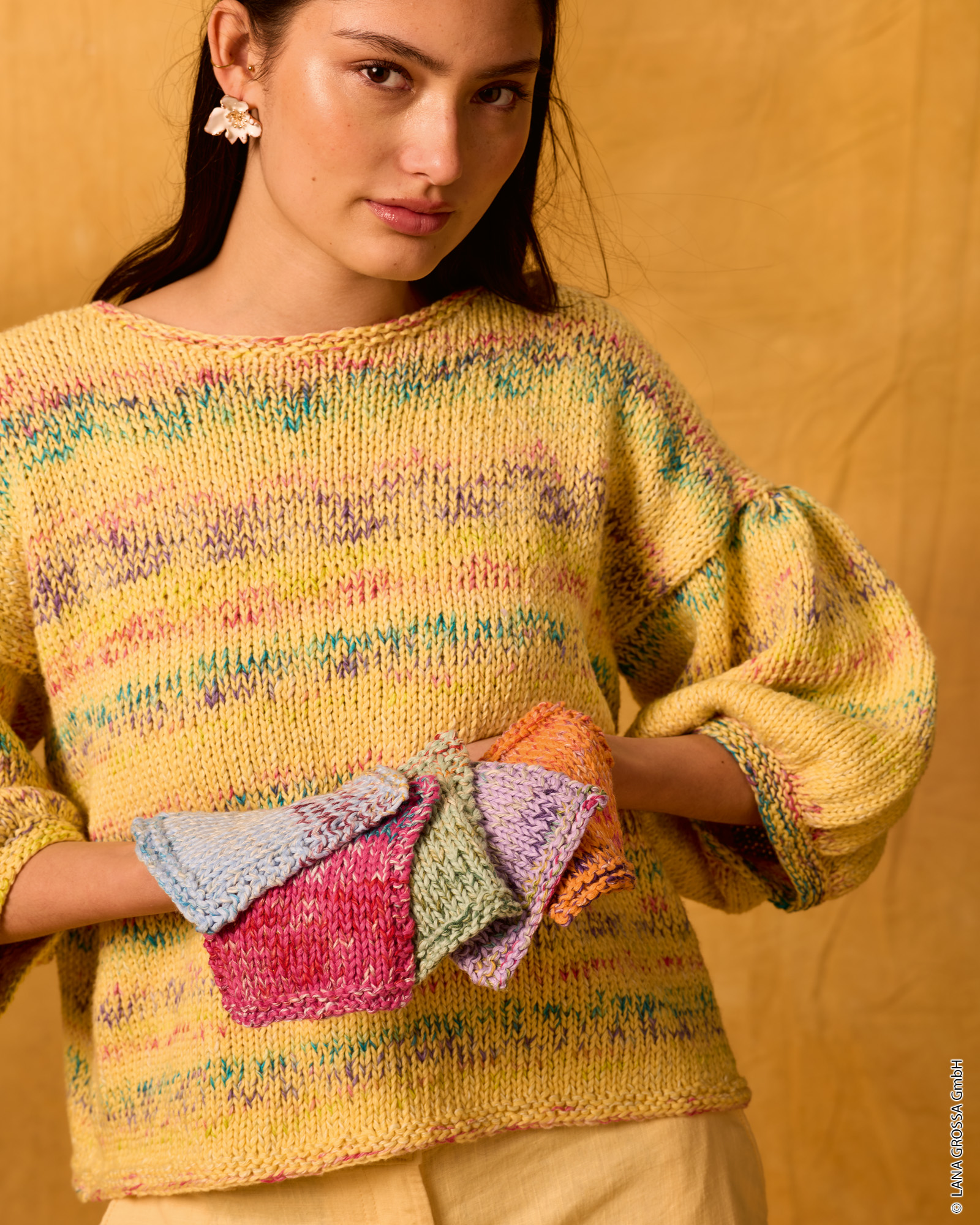 Strickset Kurzarm-Pulli Mit Puffärmeln Aus Gomitolo California Und Cotonella Von Lana Grossa 2 Strickset Kurzarm-Pulli Mit Puffärmeln Aus Gomitolo California Und Cotonella Von Lana Grossa – Bild 2